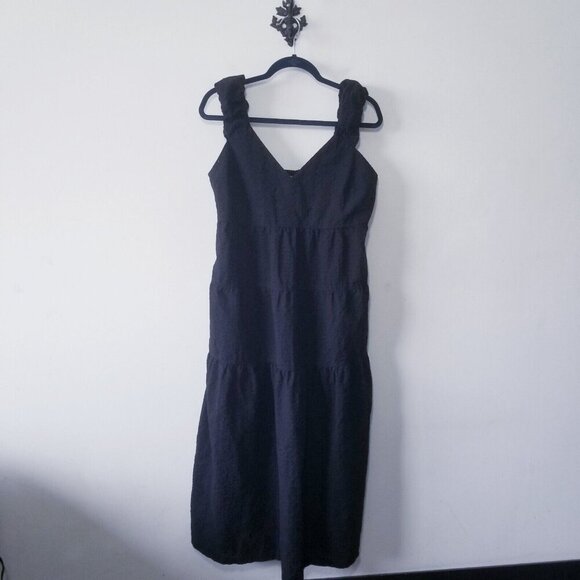 Old Navy Tiered Off Shoulder Maxi Dress Size L Gothic Boho Feminine Goth - Picture 1 of 6